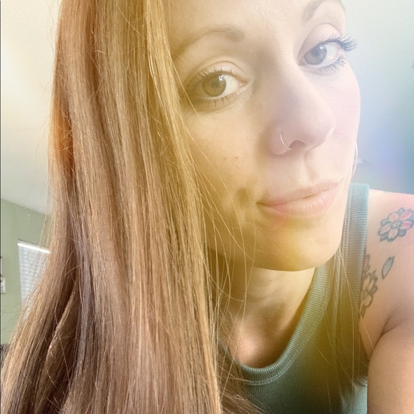 ✨Hi, I'm Jamie✨ - Picture 6 of 10